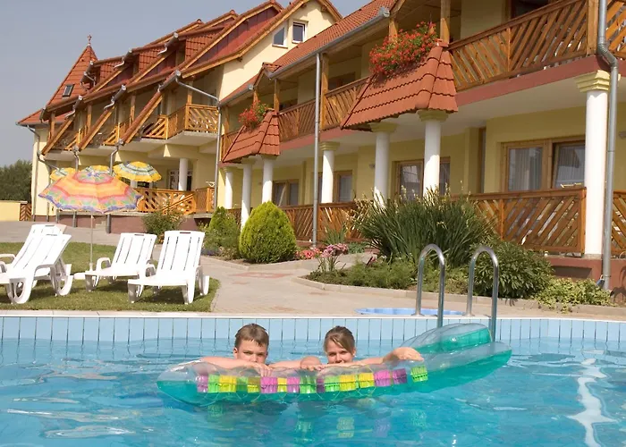 Erika ケストヘイ